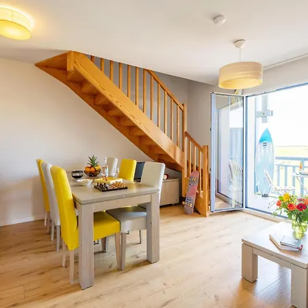 Appartement Oceanfront Duplex Retreat In