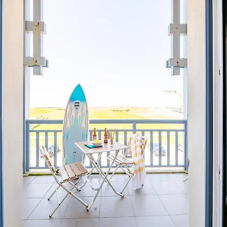Appartement Oceanfront Duplex Retreat In *